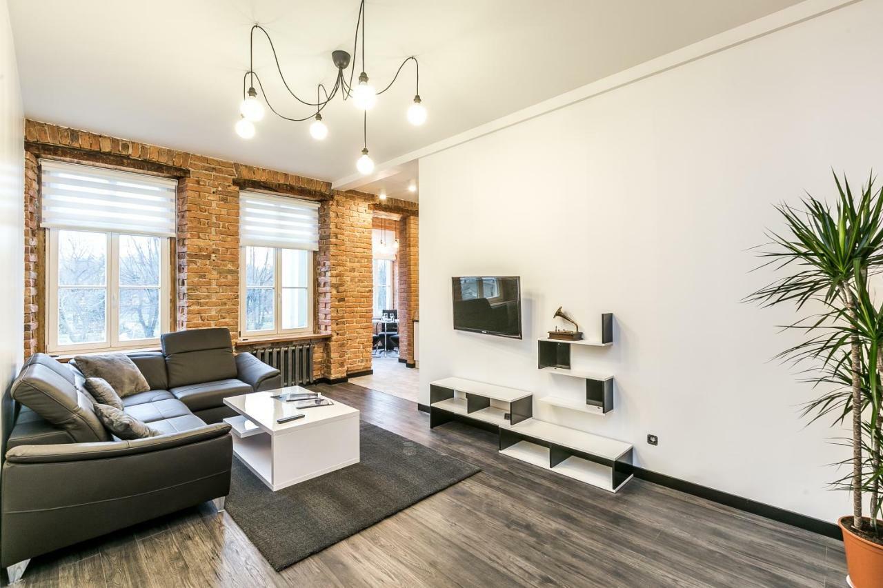Merkela Design Apartment With Park View Riga Dış mekan fotoğraf